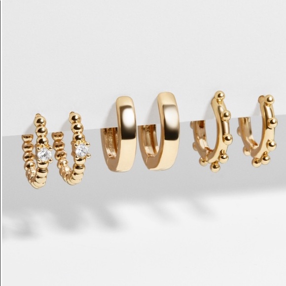 BaubleBar Jewelry - New 🌷 Baublebar Delicate Trio Huggie Set